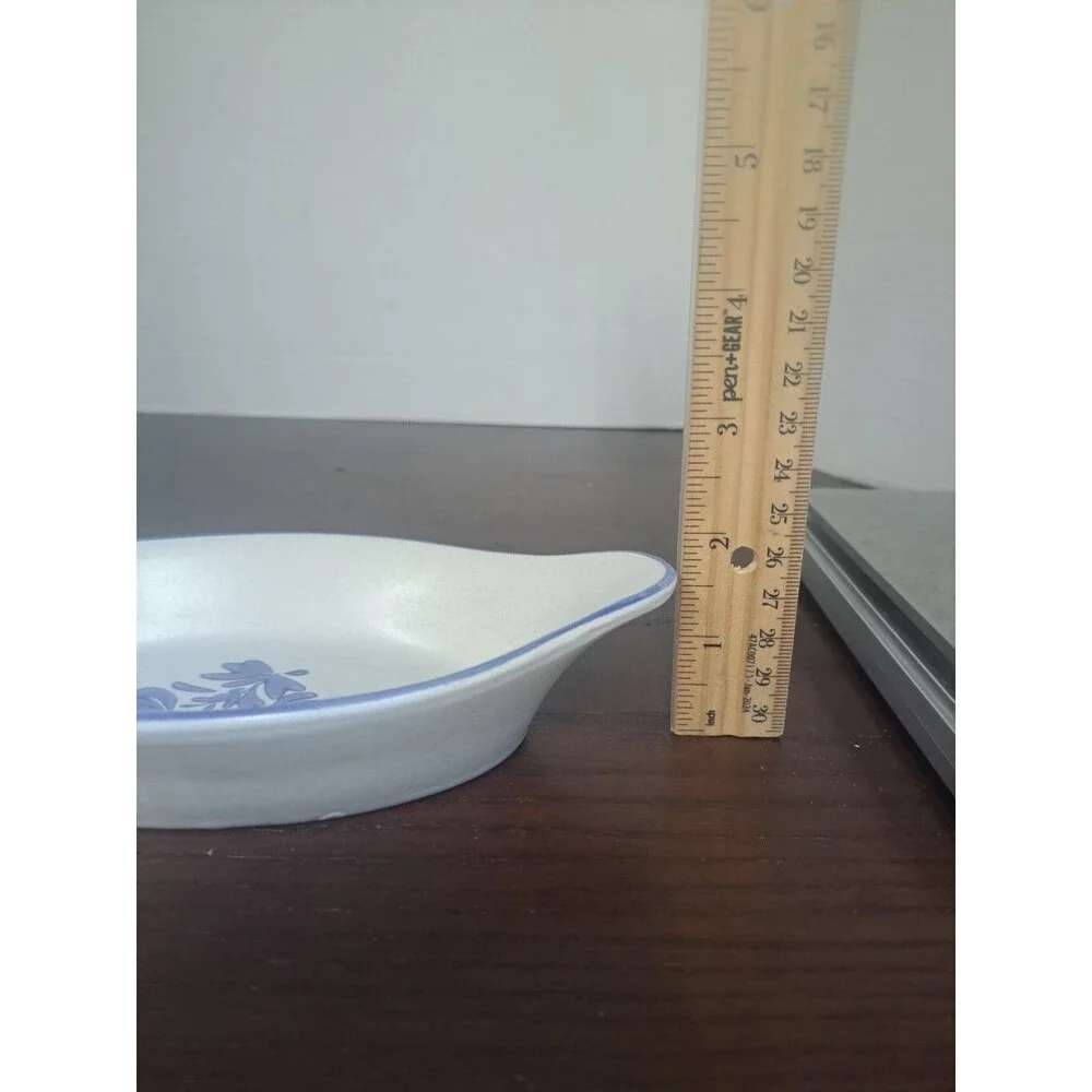 Vintage Pfalzgraff Yorktowne Stoneware Augratin Dish 8oz Capacity 8inch